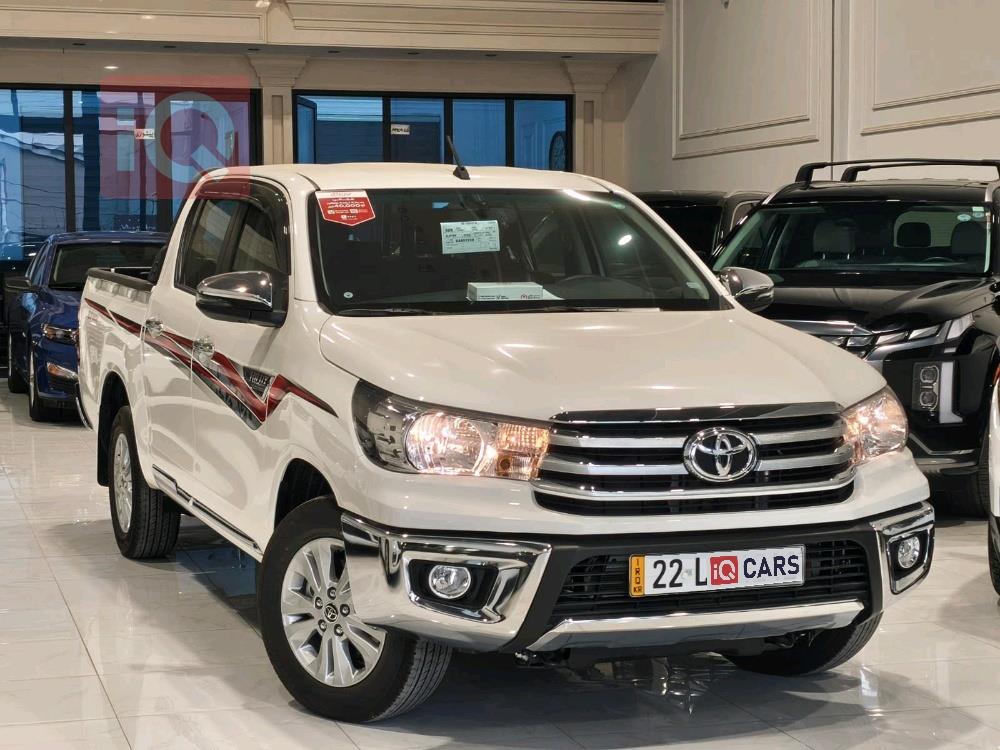 تويوتا هايلوكس